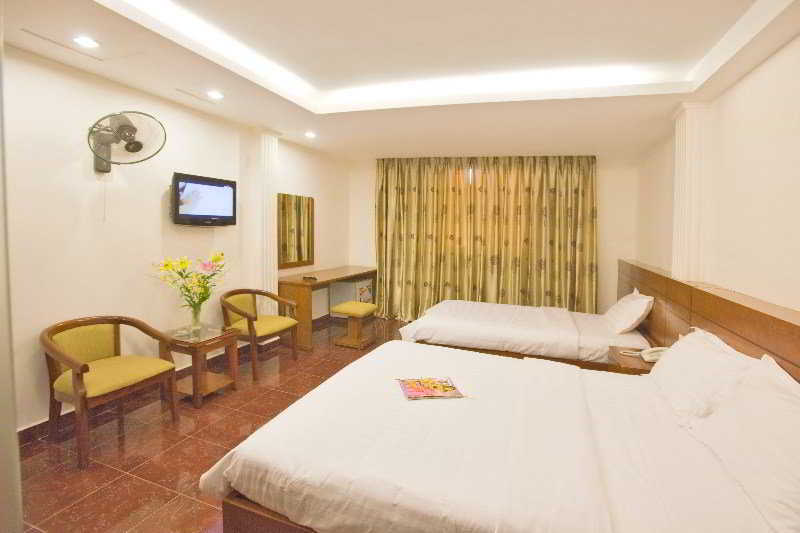 Nouveau Happy Inn - Ben Thanh Ho Chi Minh City Exterior photo