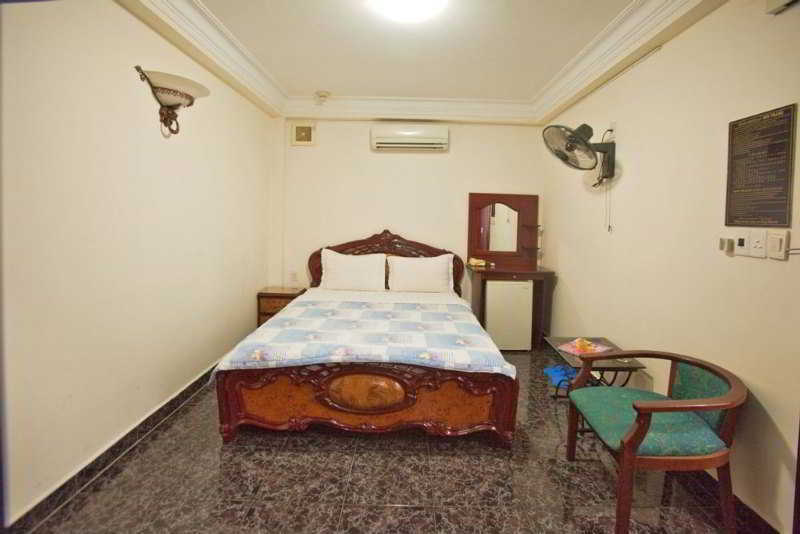 Nouveau Happy Inn - Ben Thanh Ho Chi Minh City Exterior photo